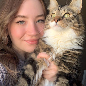 Meet your Posher, Emily